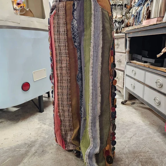 ***SOLD***ONE SIZE SMALLGRAB THEM AT COST*** A Rare Bird Bust Your Buttons Jeans - Picture 3 of 5